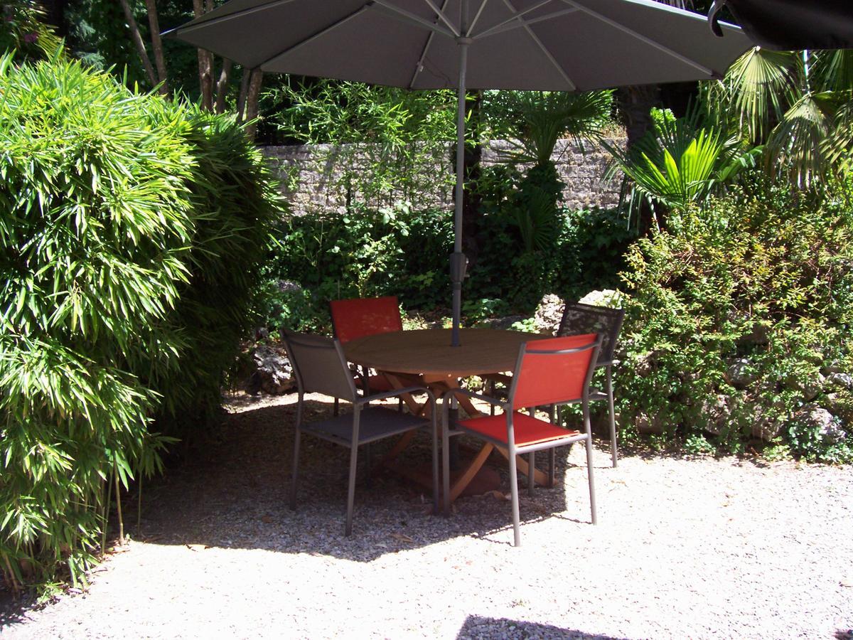 Auberge Cocagne Aveze  Bagian luar foto
